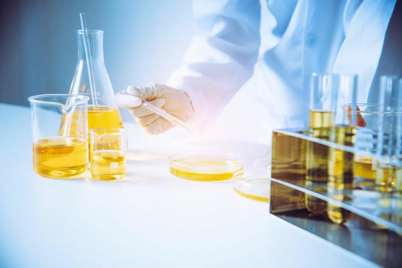 Laboratório de análise de óleo lubrificante